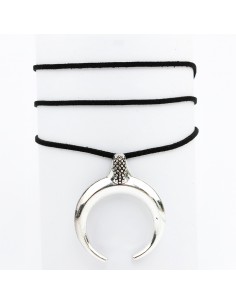 Collar Akira
